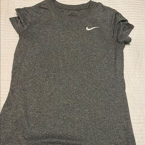Nike Women's Heather Gray Short Sleeve Tee